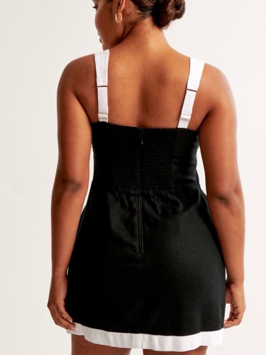 Abercrombie & Fitch Dresses & Skirts - White/Black Linen A&F Dress